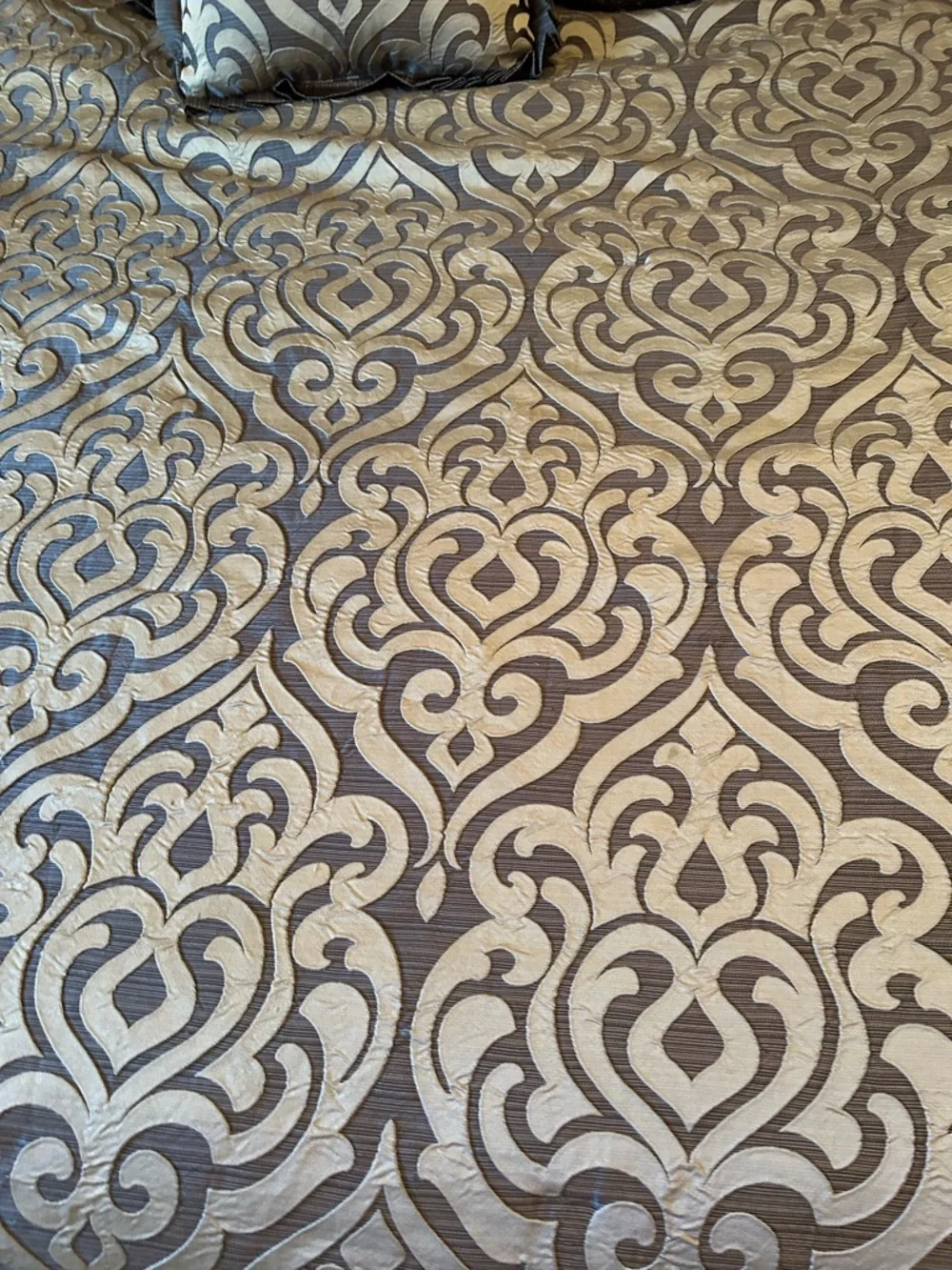 Luxury Taupe & Chocolate Damask Queen Comforter Set Thick Quality Throw Pillows
